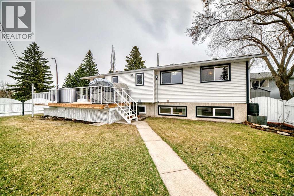 716 Queensland Drive SE, Calgary, Alberta  T2J 4S9 - Photo 31 - A2303354