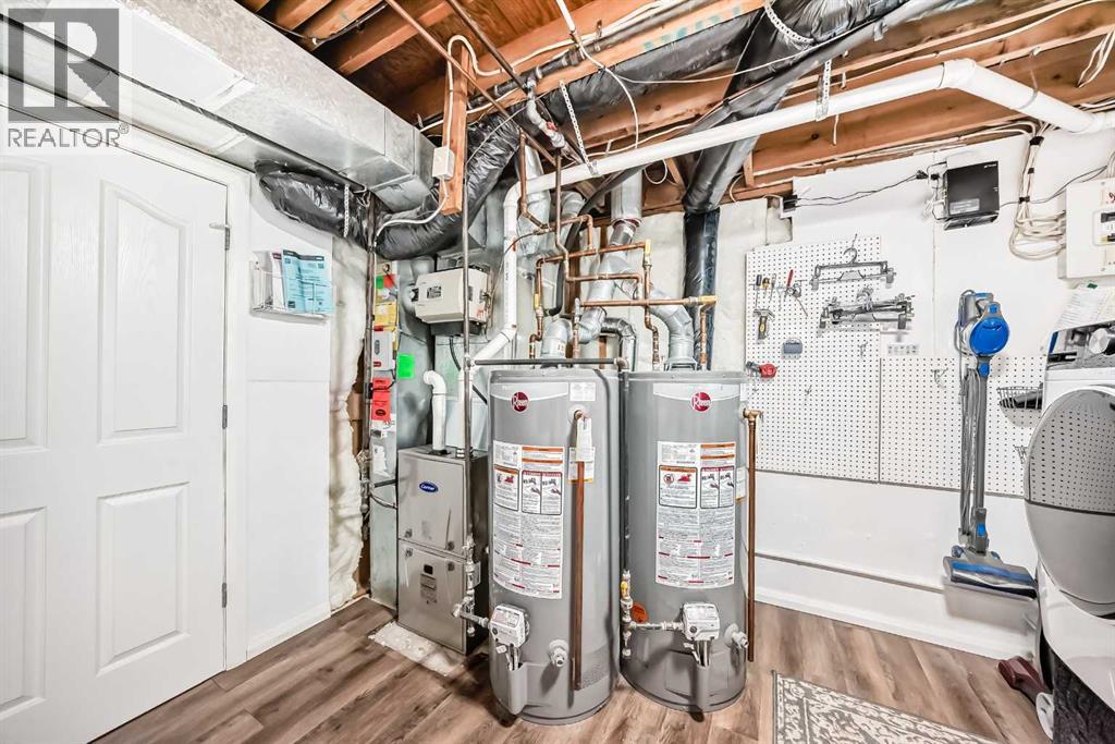 716 Queensland Drive SE, Calgary, Alberta  T2J 4S9 - Photo 27 - A2303354