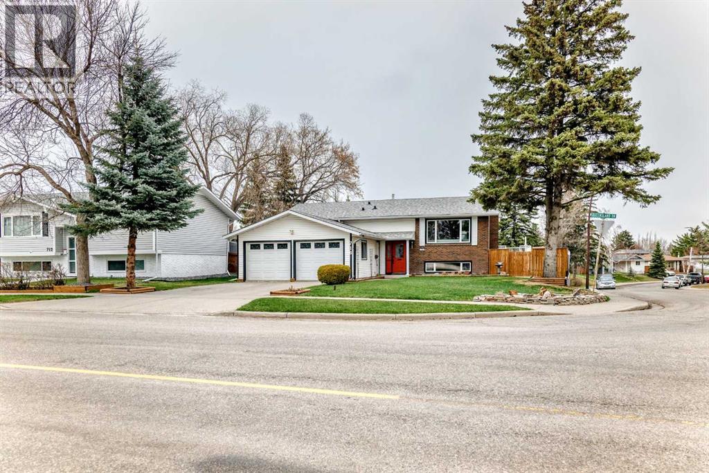 716 Queensland Drive SE, Calgary, Alberta  T2J 4S9 - Photo 32 - A2303354