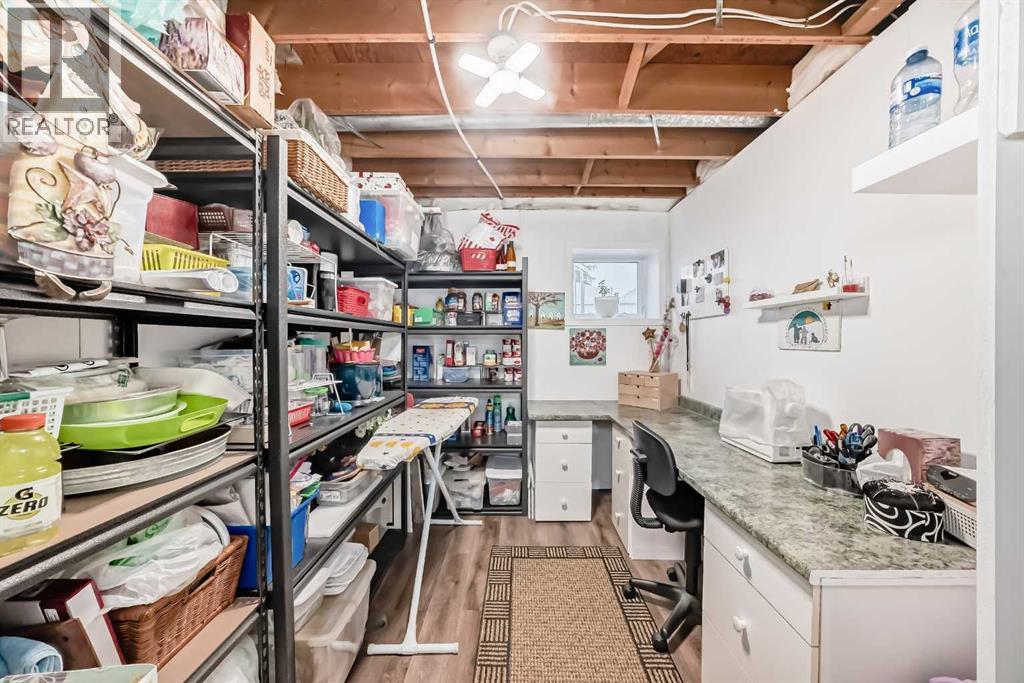 716 Queensland Drive SE, Calgary, Alberta  T2J 4S9 - Photo 25 - A2303354