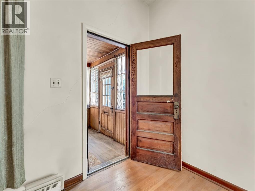 1054 Yuill Street SE, Medicine Hat, Alberta  T1A 0Z2 - Photo 6 - A2267347