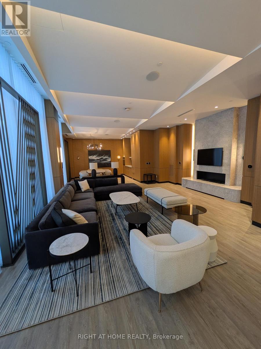 2401 - 60 Central Park Roadway Road, Toronto, Ontario  M9A 3K1 - Photo 12 - W13043970