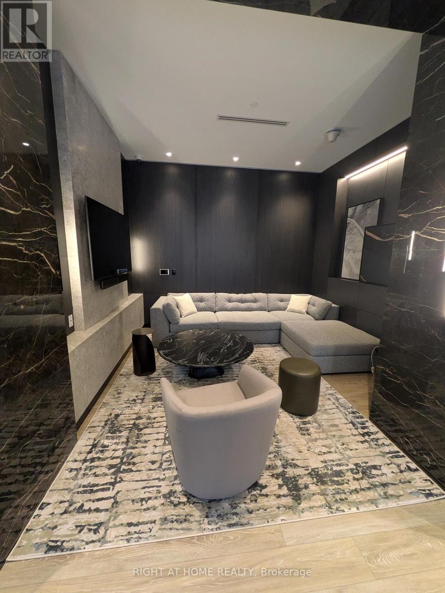 2401 - 60 Central Park Roadway Road, Toronto, Ontario  M9A 3K1 - Photo 13 - W13043970