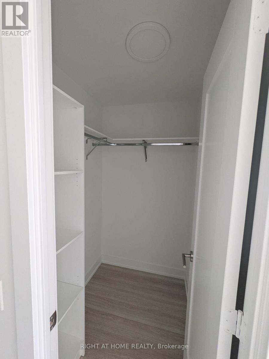 2401 - 60 Central Park Roadway Road, Toronto, Ontario  M9A 3K1 - Photo 9 - W13043970