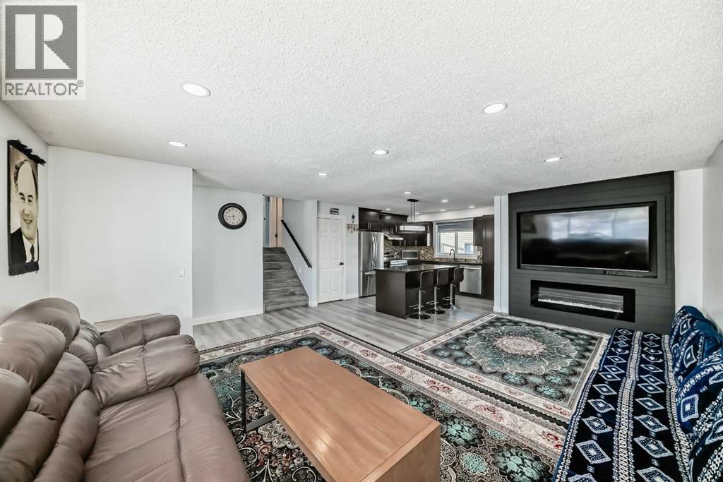 584 Whiteridge Way NE, Calgary, Alberta  T1Y 2Y5 - Photo 6 - A2294267