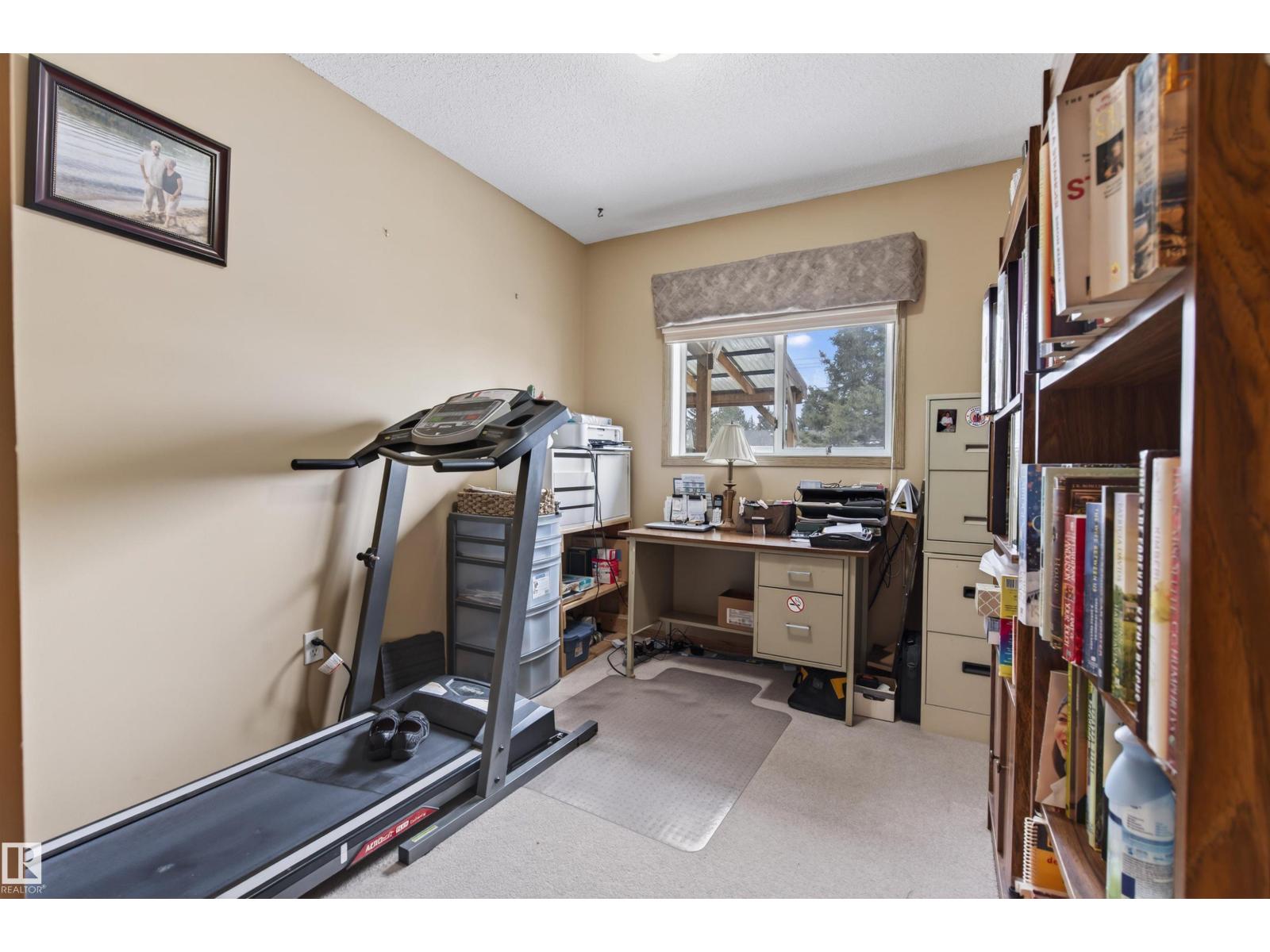 6111 53 Av, Cold Lake, Alberta  T9M 1V5 - Photo 14 - E4484221