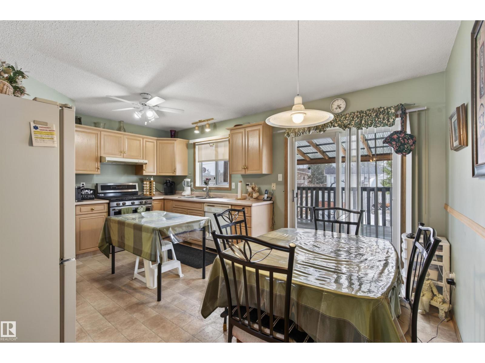 6111 53 Av, Cold Lake, Alberta  T9M 1V5 - Photo 7 - E4484221