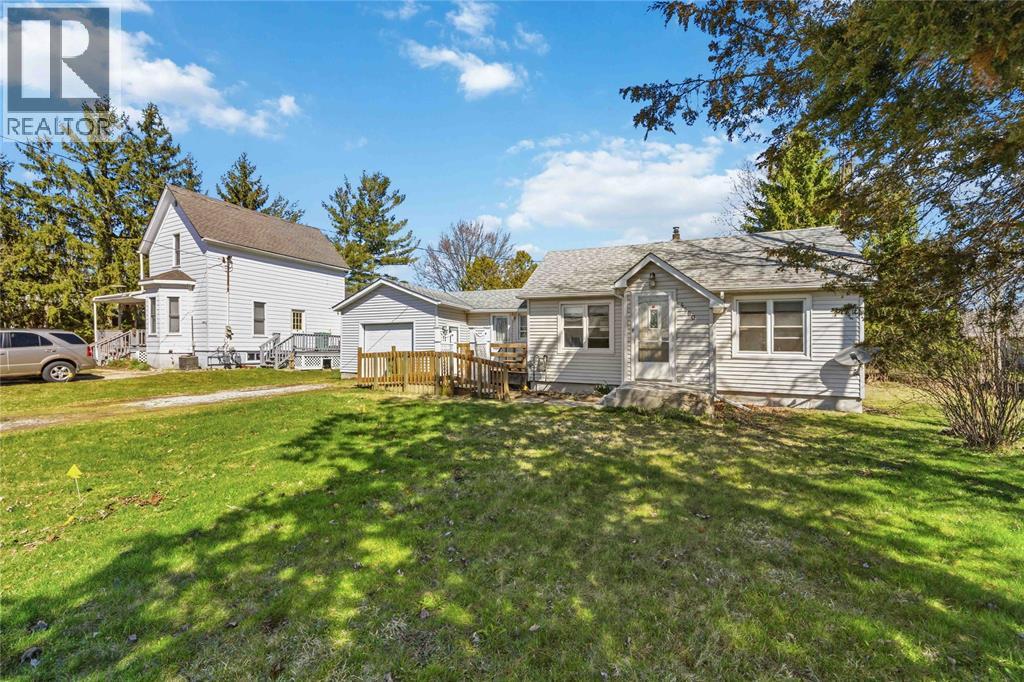 4460 Petrolia Line, Petrolia, Ontario  N0N 1R0 - Photo 4 - 26007986