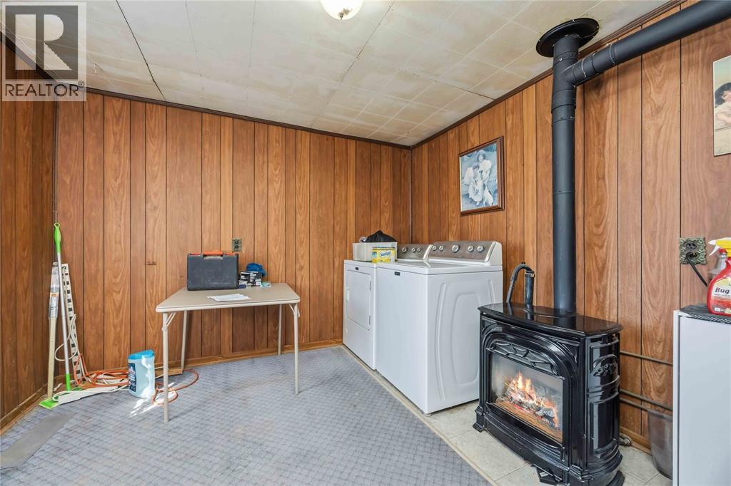 4460 Petrolia Line, Petrolia, Ontario  N0N 1R0 - Photo 17 - 26007986