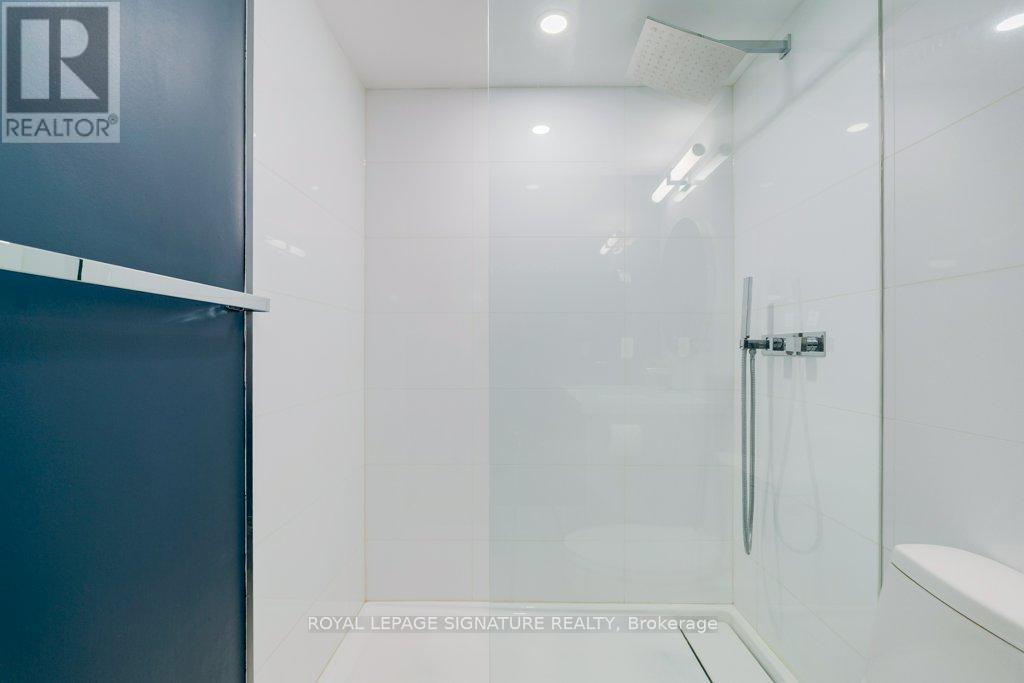 2812 - 7 Concorde Place, Toronto, Ontario  M3C 3N4 - Photo 8 - C13043976