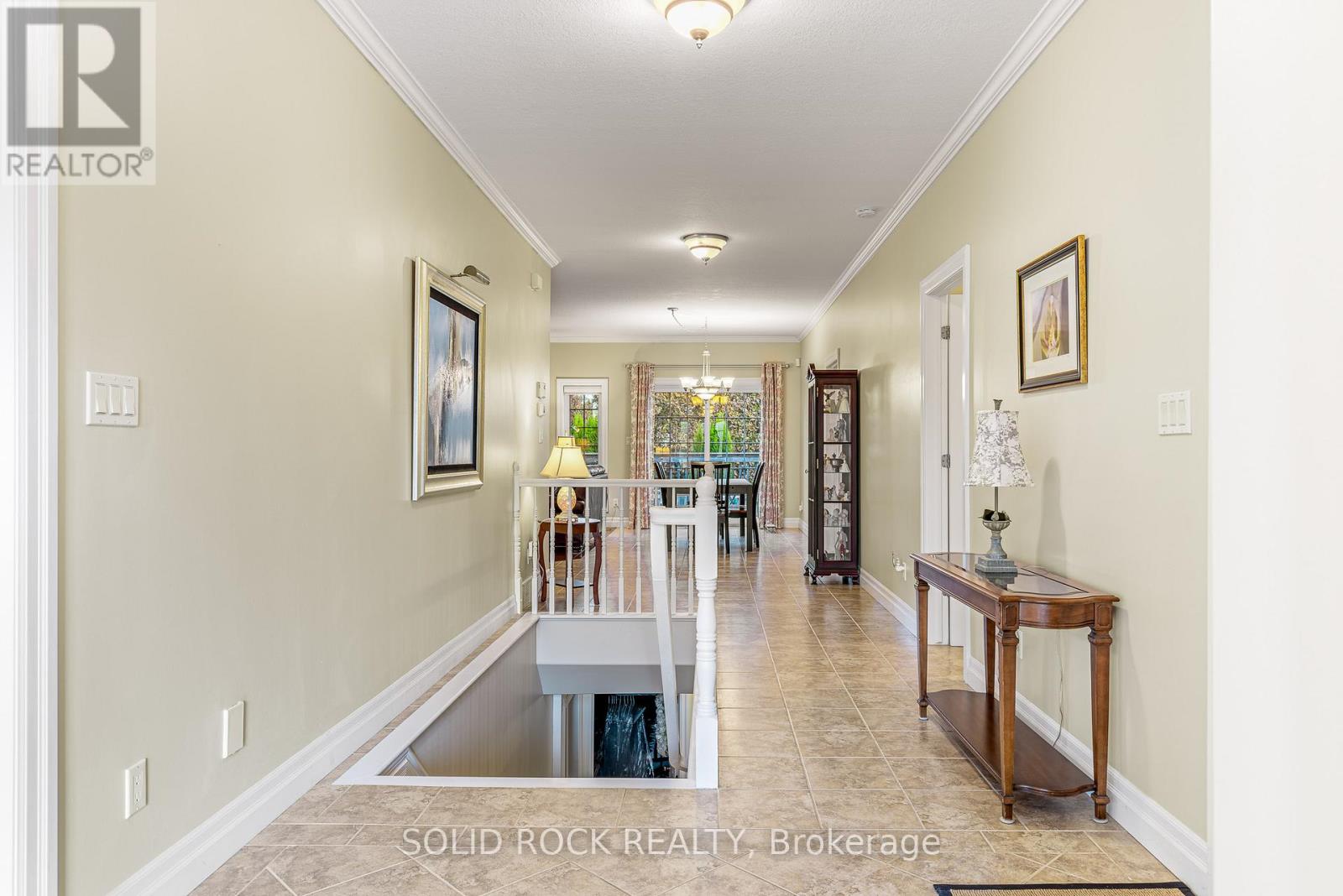 1021 Crestwood Drive, Brockville, Ontario  K6V 7N1 - Photo 5 - X13043972