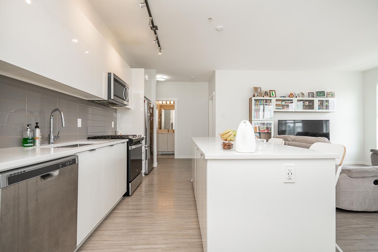 B516 8150 207 Street, Langley, British Columbia  V2Y 4J3 - Photo 3 - R3114816