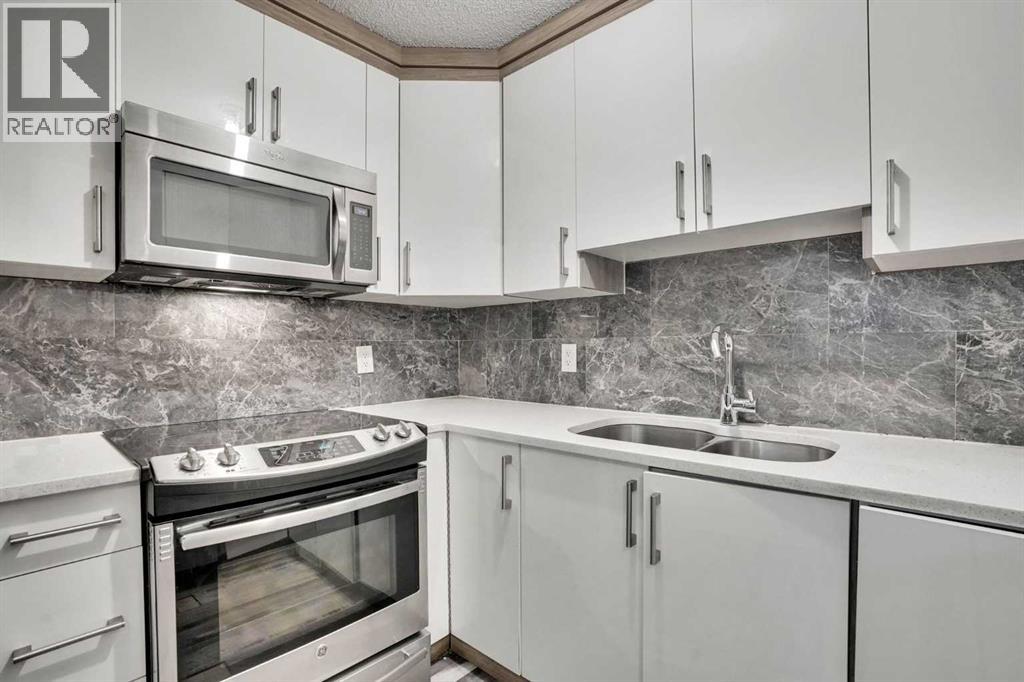 D, 903 44 Street Se, Calgary, Alberta  T2A 5K7 - Photo 7 - A2292053