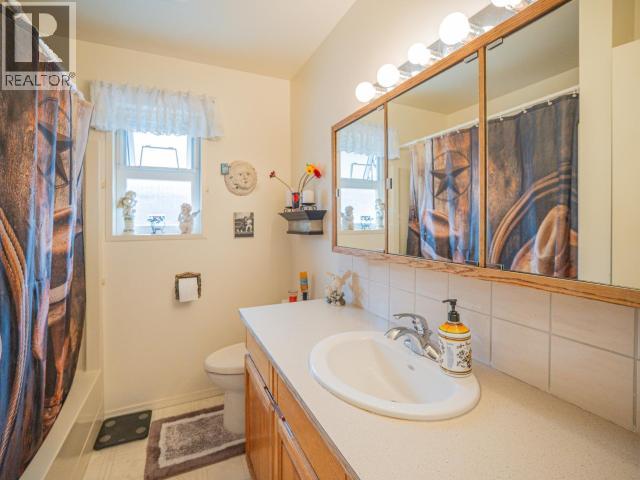 4263 Ontario Ave, Powell River, British Columbia  V8A 5A9 - Photo 21 - 19813