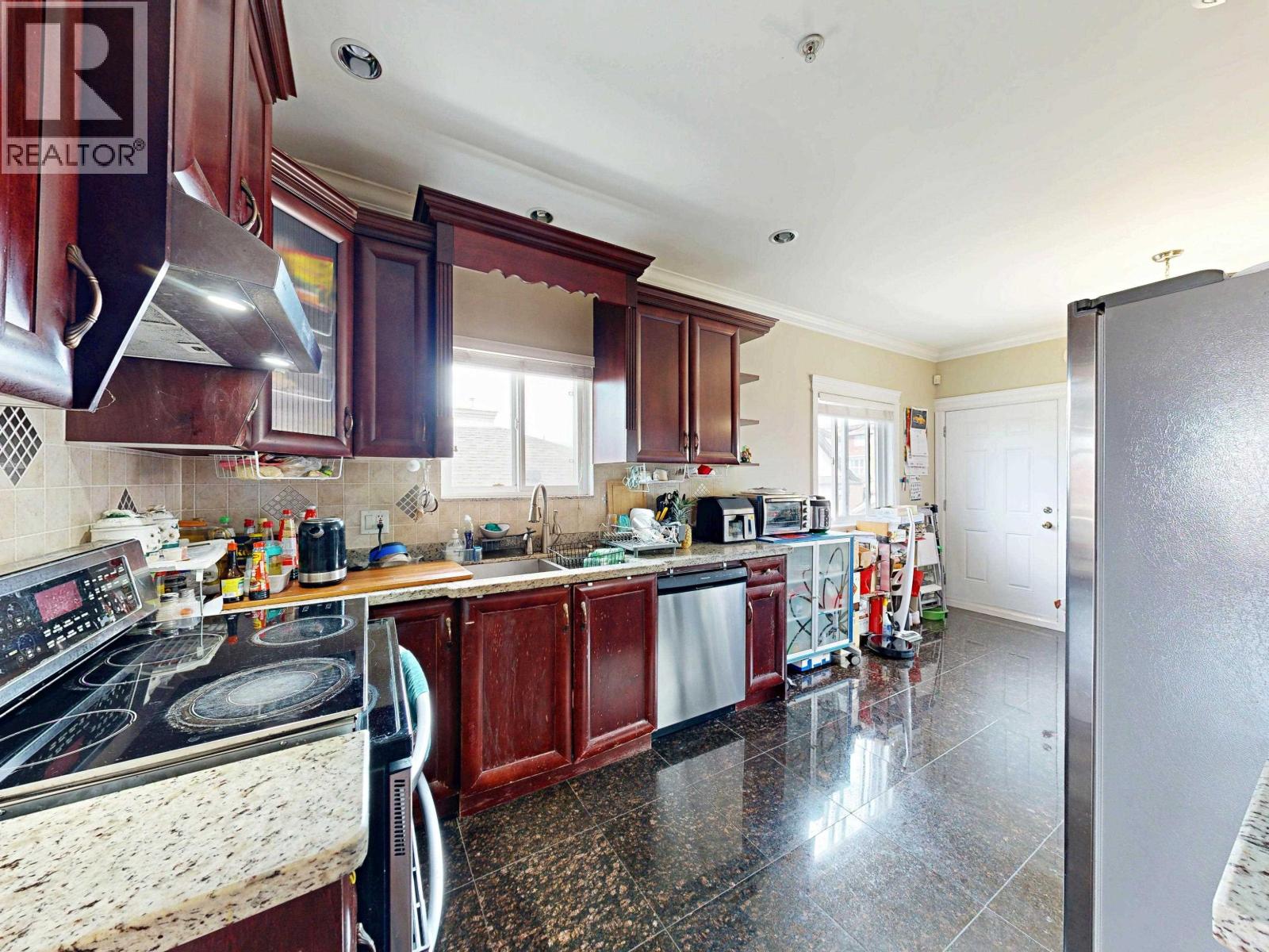 919 E 64th Avenue, Vancouver, British Columbia  V5X 2N5 - Photo 5 - R3115199