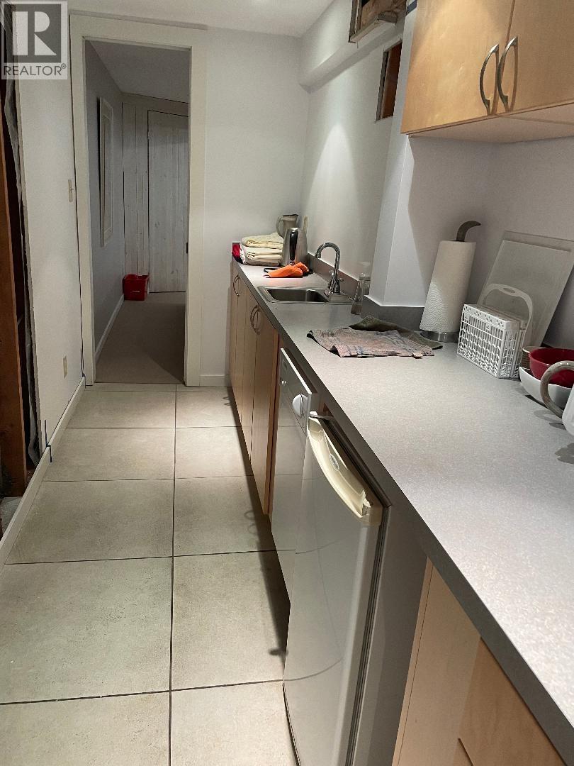 3743 Delbrook Avenue, North Vancouver, British Columbia  V7N 3Z4 - Photo 4 - C8078211