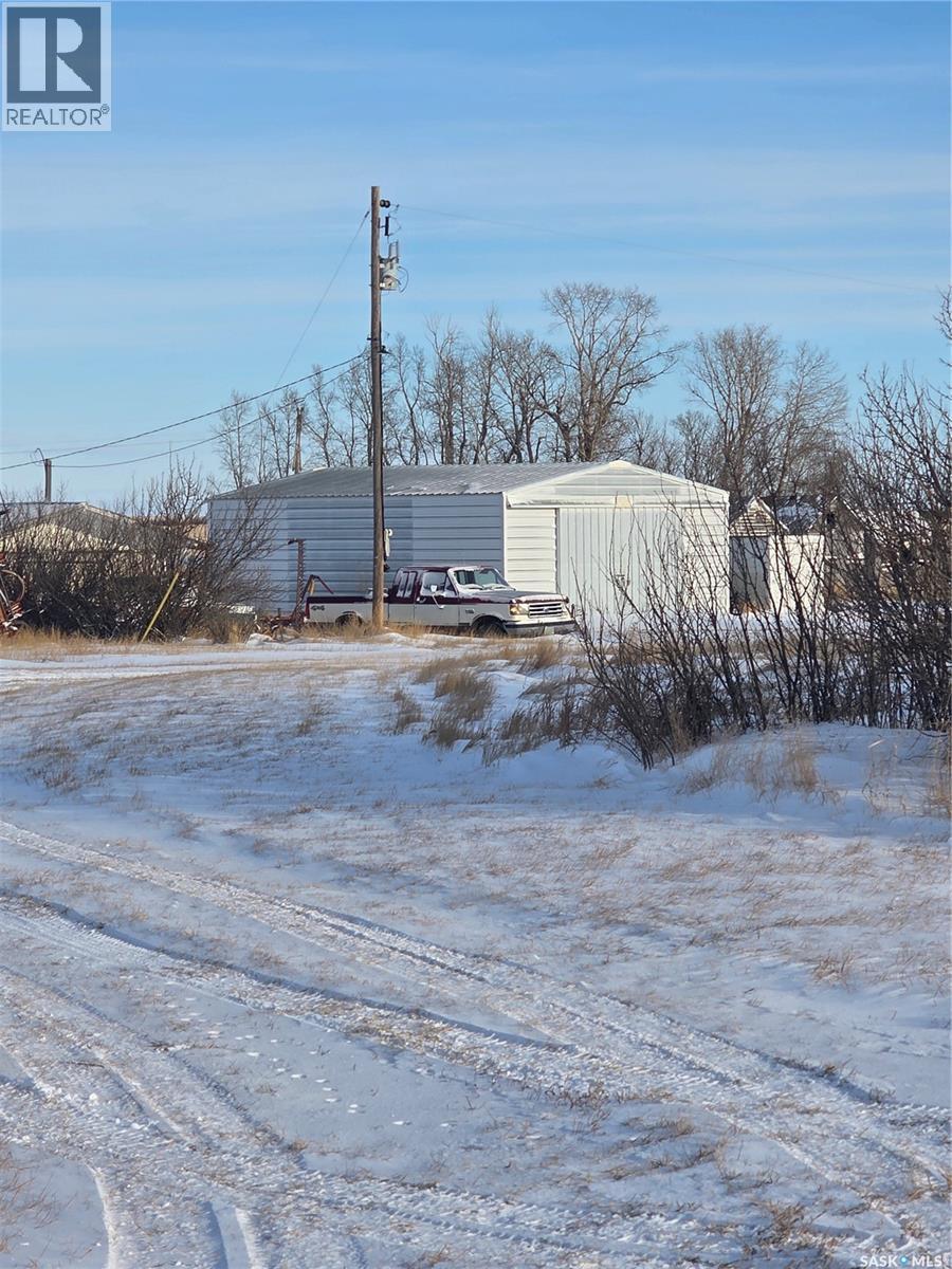 East Elbow Acreage, Loreburn Rm No. 254, Saskatchewan  S0H 1J0 - Photo 3 - SK025794