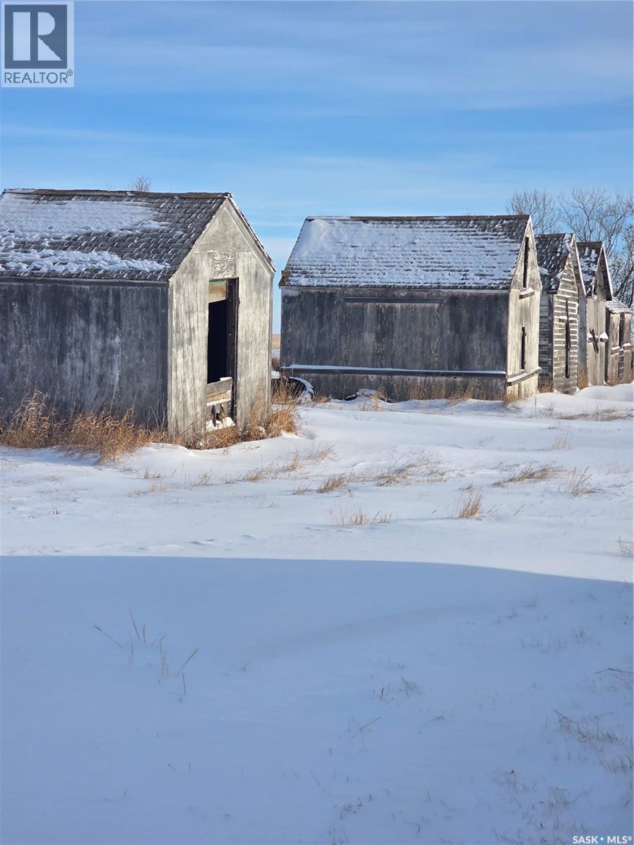 East Elbow Acreage, Loreburn Rm No. 254, Saskatchewan  S0H 1J0 - Photo 8 - SK025794