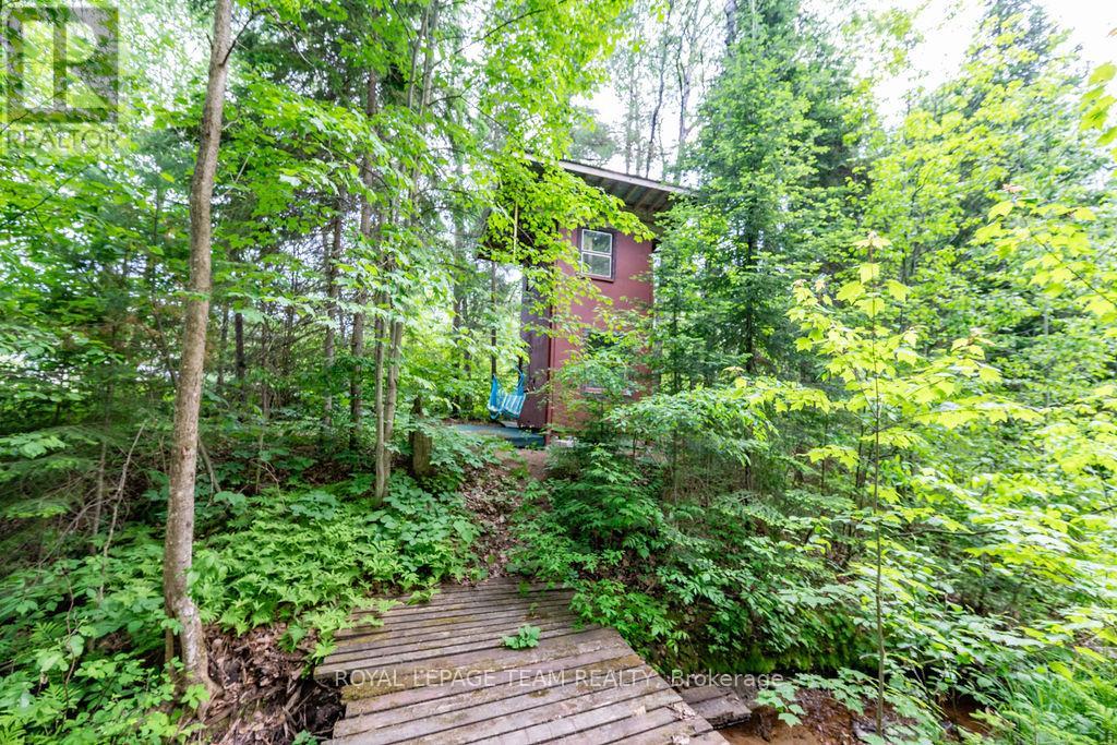 42165 Combermere Road, Madawaska Valley, Ontario  K0J 1B0 - Photo 16 - X13044016