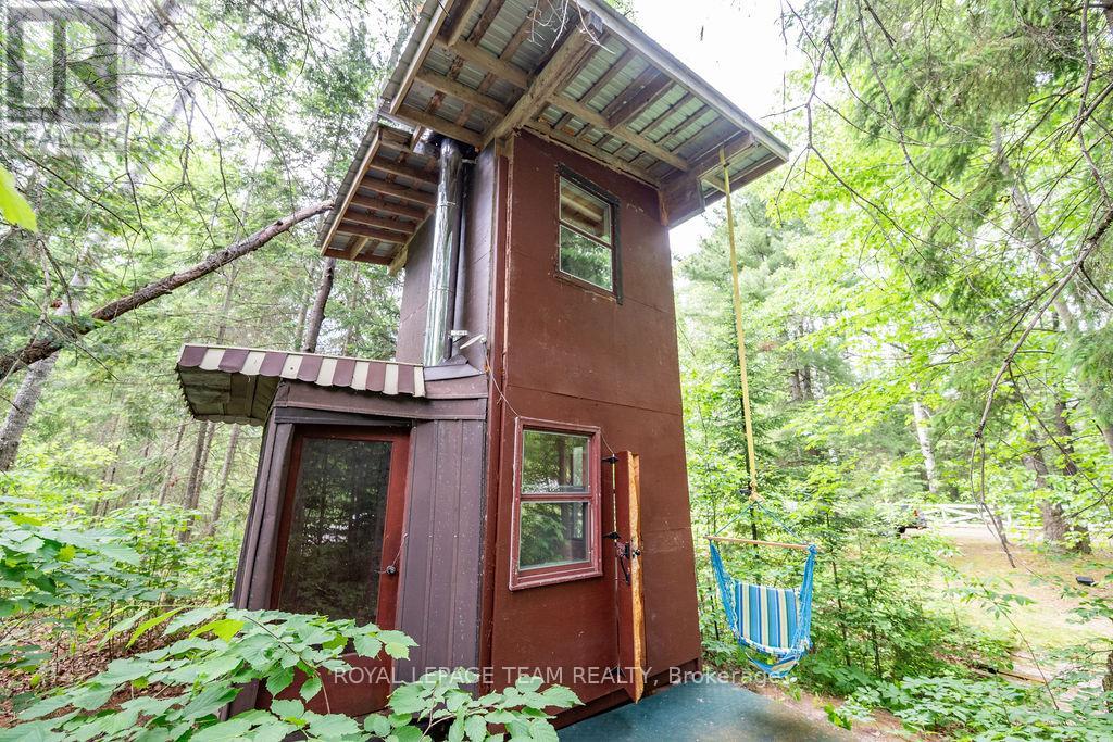 42165 Combermere Road, Madawaska Valley, Ontario  K0J 1B0 - Photo 17 - X13044016