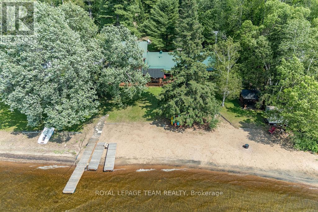 42165 Combermere Road, Madawaska Valley, Ontario  K0J 1B0 - Photo 2 - X13044016