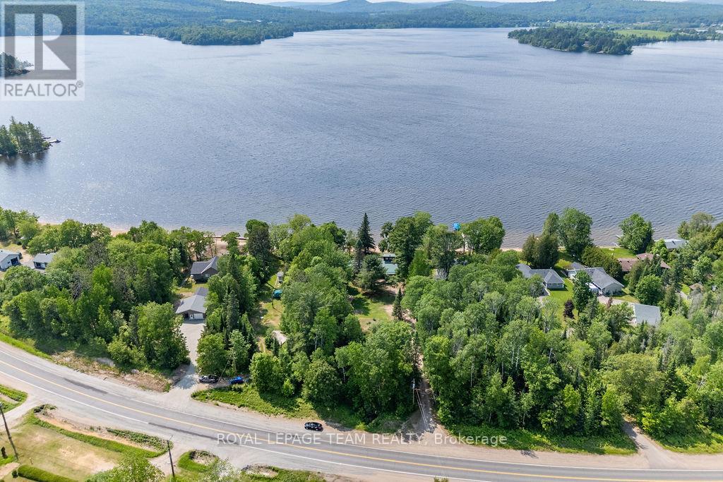 42165 Combermere Road, Madawaska Valley, Ontario  K0J 1B0 - Photo 6 - X13044016