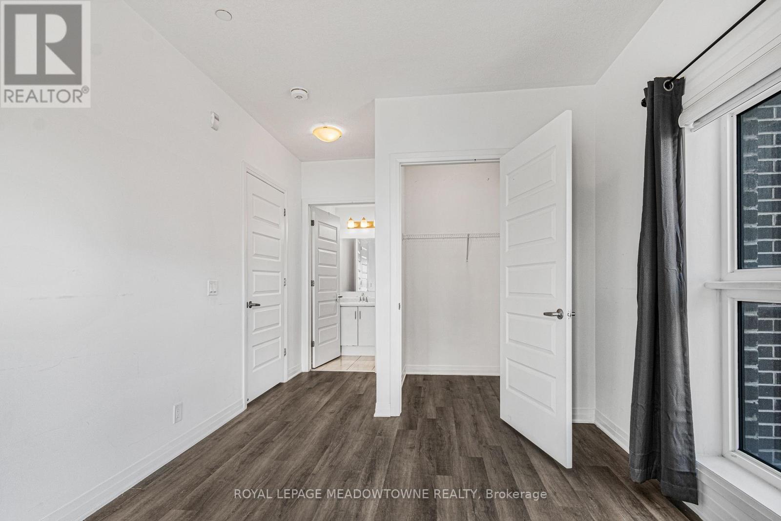 207 - 102 Grovewood Common, Oakville, Ontario  L6H 0X2 - Photo 21 - W13036850