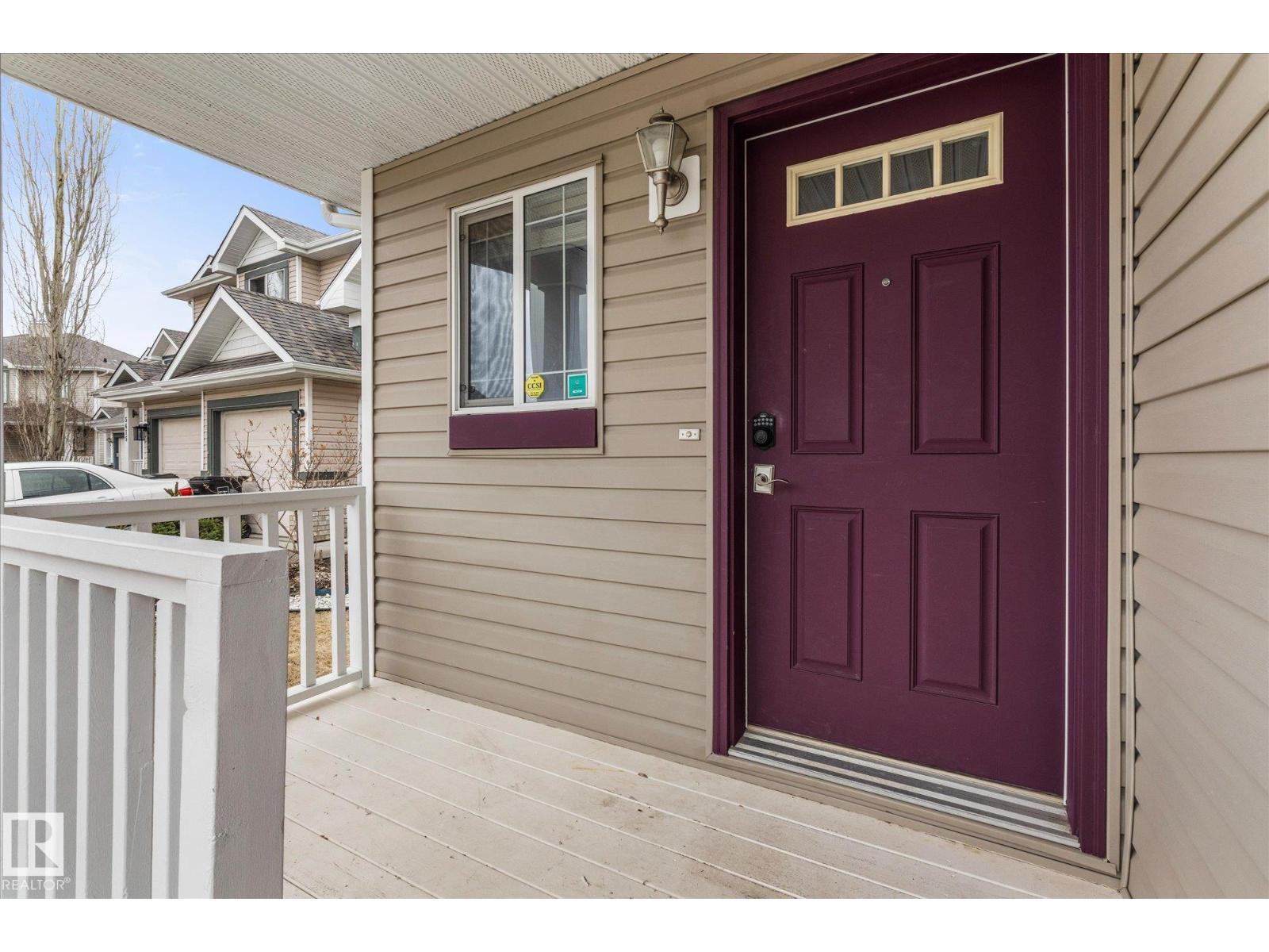 5407 204 St Nw, Edmonton, Alberta  T6M 2Z1 - Photo 2 - E4484001