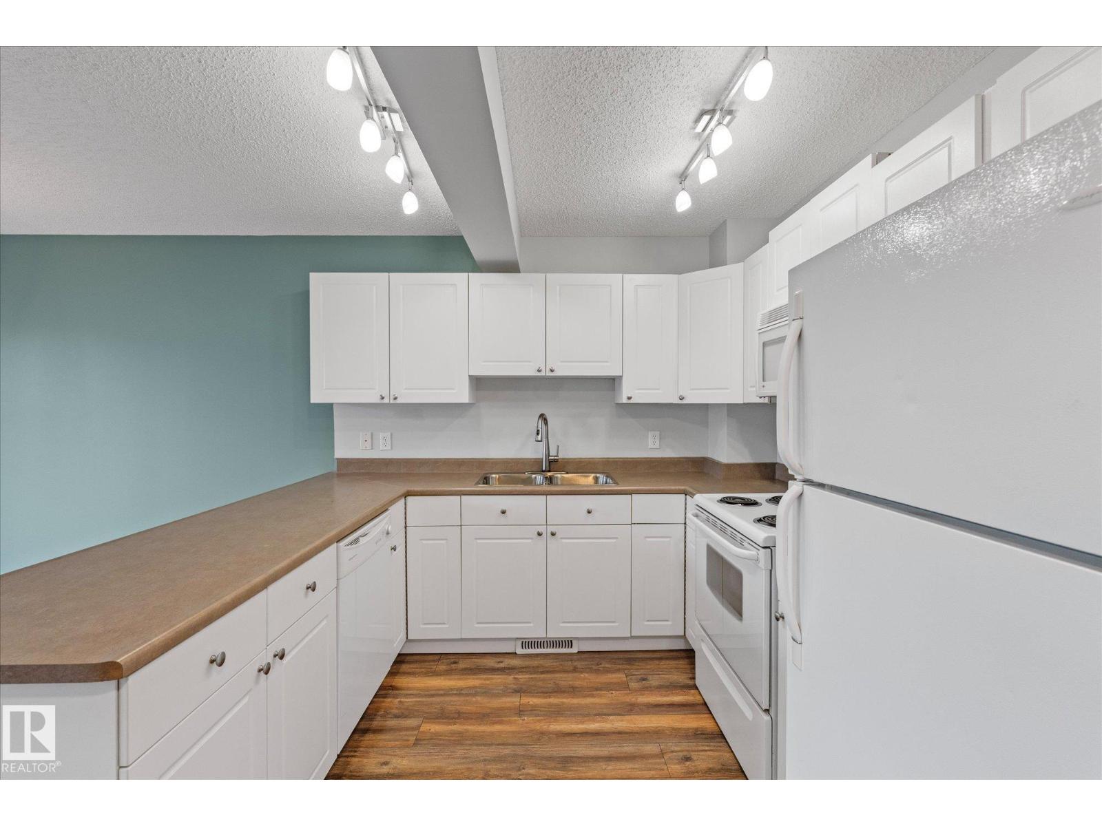 5407 204 St Nw, Edmonton, Alberta  T6M 2Z1 - Photo 7 - E4484001