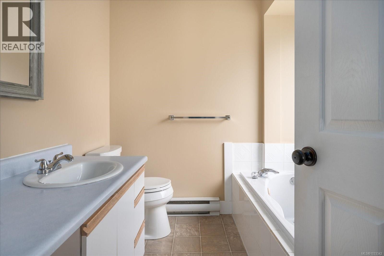 5701 Malibu Terr, Nanaimo, British Columbia  V9T 5W7 - Photo 28 - 1033342