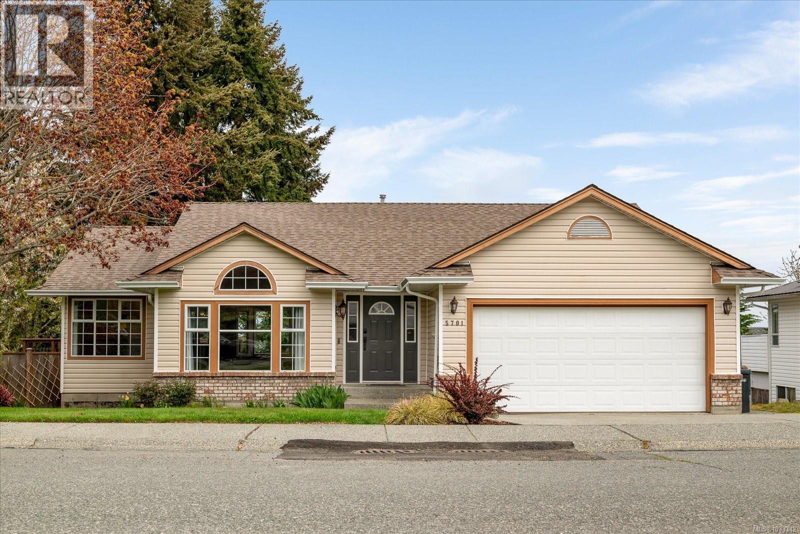 5701 Malibu Terr, Nanaimo, British Columbia