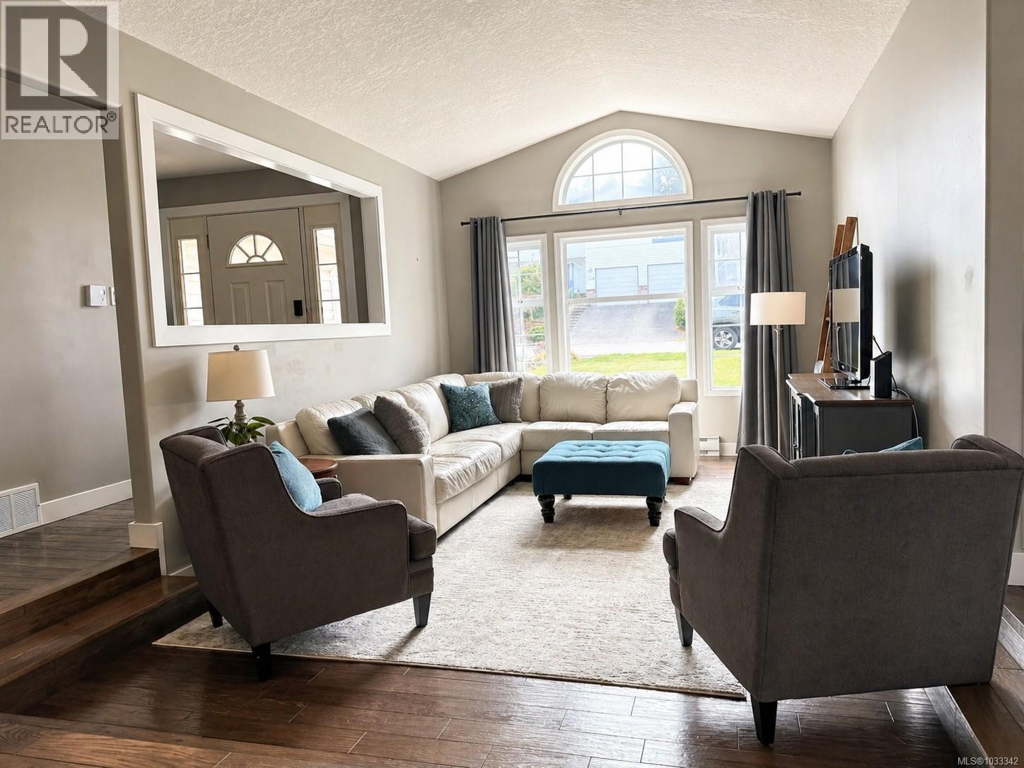 5701 Malibu Terr, Nanaimo, British Columbia  V9T 5W7 - Photo 7 - 1033342