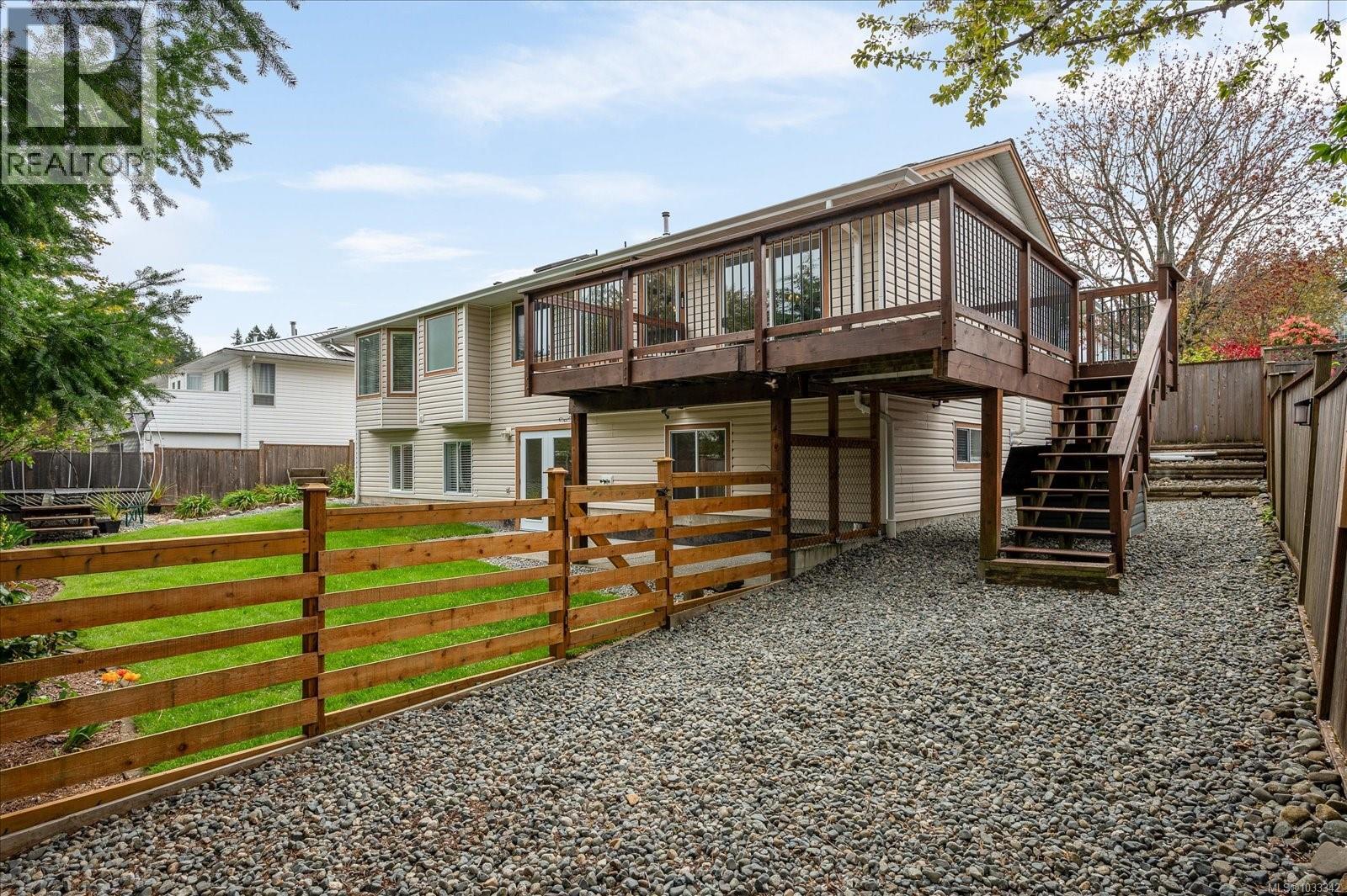 5701 Malibu Terr, Nanaimo, British Columbia  V9T 5W7 - Photo 55 - 1033342