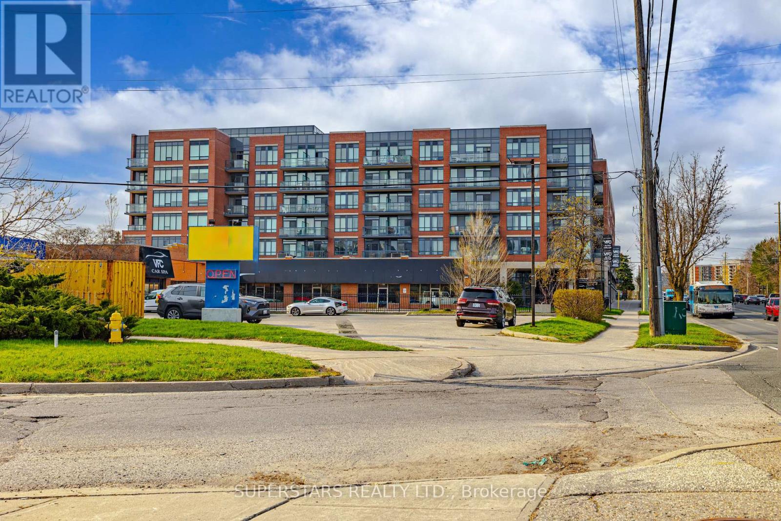 318 - 7608 Yonge Street, Vaughan, Ontario  L4J 0J5 - Photo 16 - N13044002