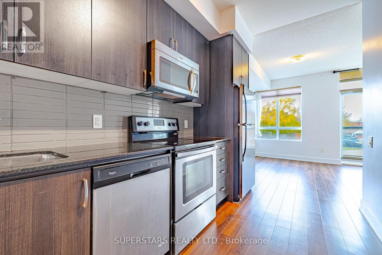 318 - 7608 Yonge Street, Vaughan, Ontario  L4J 0J5 - Photo 6 - N13044002