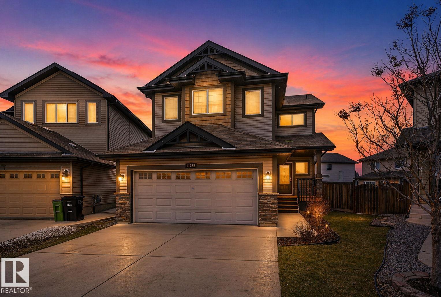 11732 18 AV SW, edmonton, Alberta