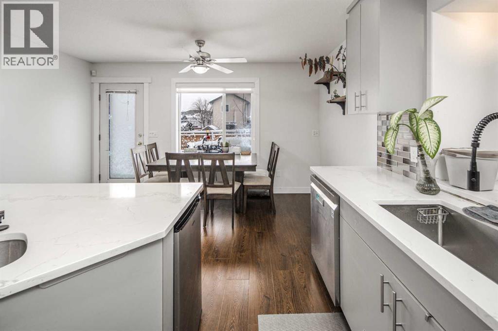 125 Coventry Crescent Ne, Calgary, Alberta  T3K 4Y9 - Photo 18 - A2304626