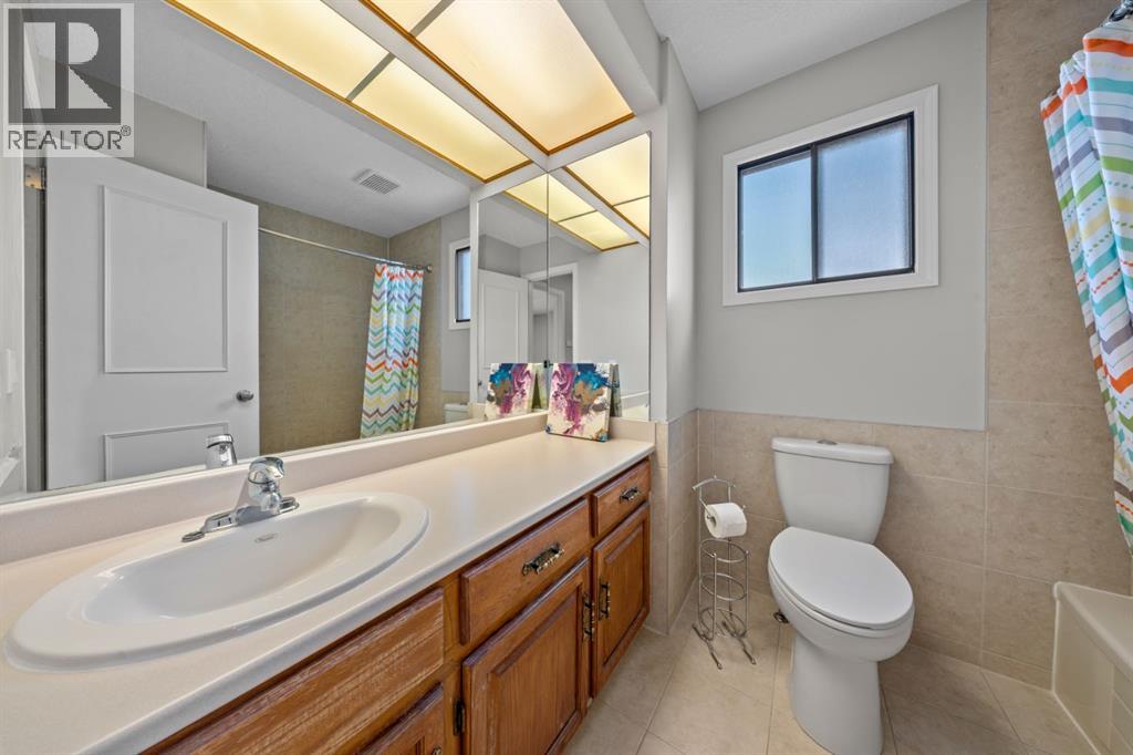 7 Edenwold Place Nw, Calgary, Alberta  T3A 3T7 - Photo 32 - A2303744