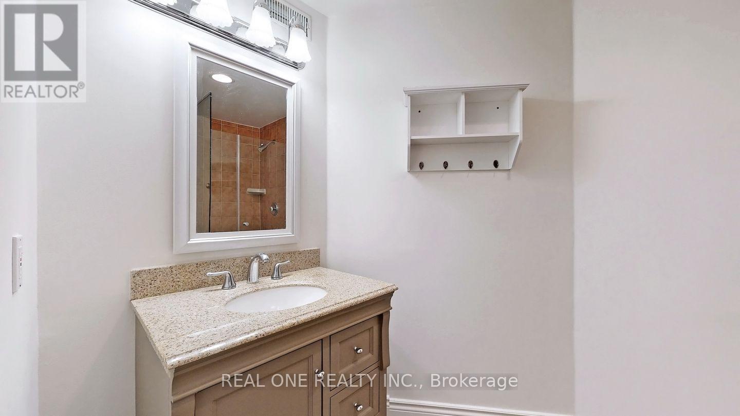 265 Woodland Drive, Oakville, Ontario  L6J 4W6 - Photo 27 - W13044026