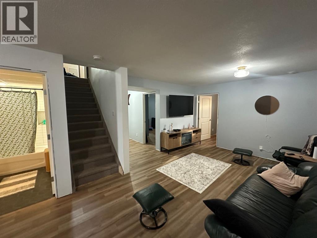 329 15 Street, Wainwright, Alberta  T9W 1J2 - Photo 21 - A2285706