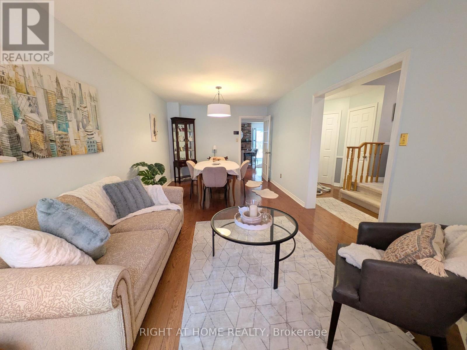 2096 Blacksmith Lane, Oakville, Ontario  L6M 3A3 - Photo 4 - W13039020