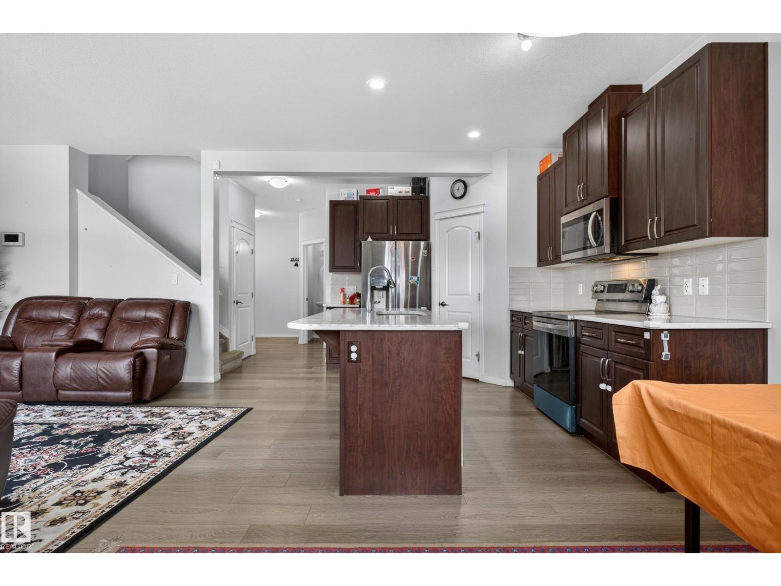 5242 23 Av Sw, Edmonton, Alberta  T6X 2X3 - Photo 13 - E4484224