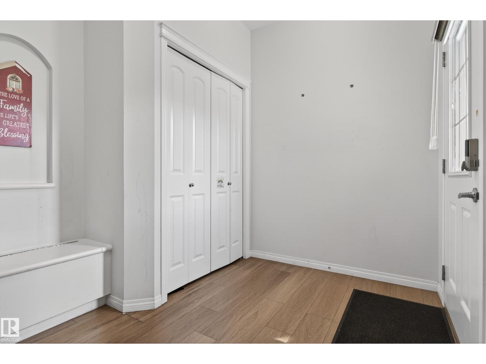 5242 23 Av Sw, Edmonton, Alberta  T6X 2X3 - Photo 9 - E4484224