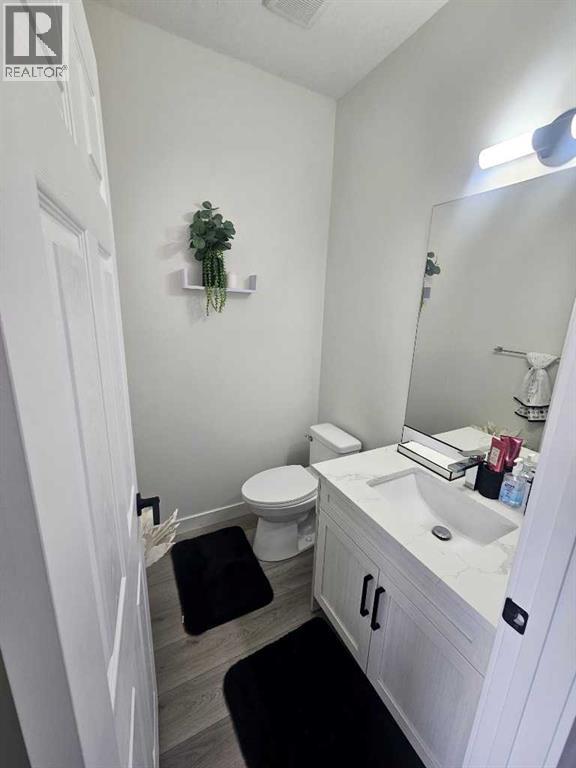 1201, Iron Ridge Avenue, Crossfield, Alberta  T0M 0S0 - Photo 14 - A2305168