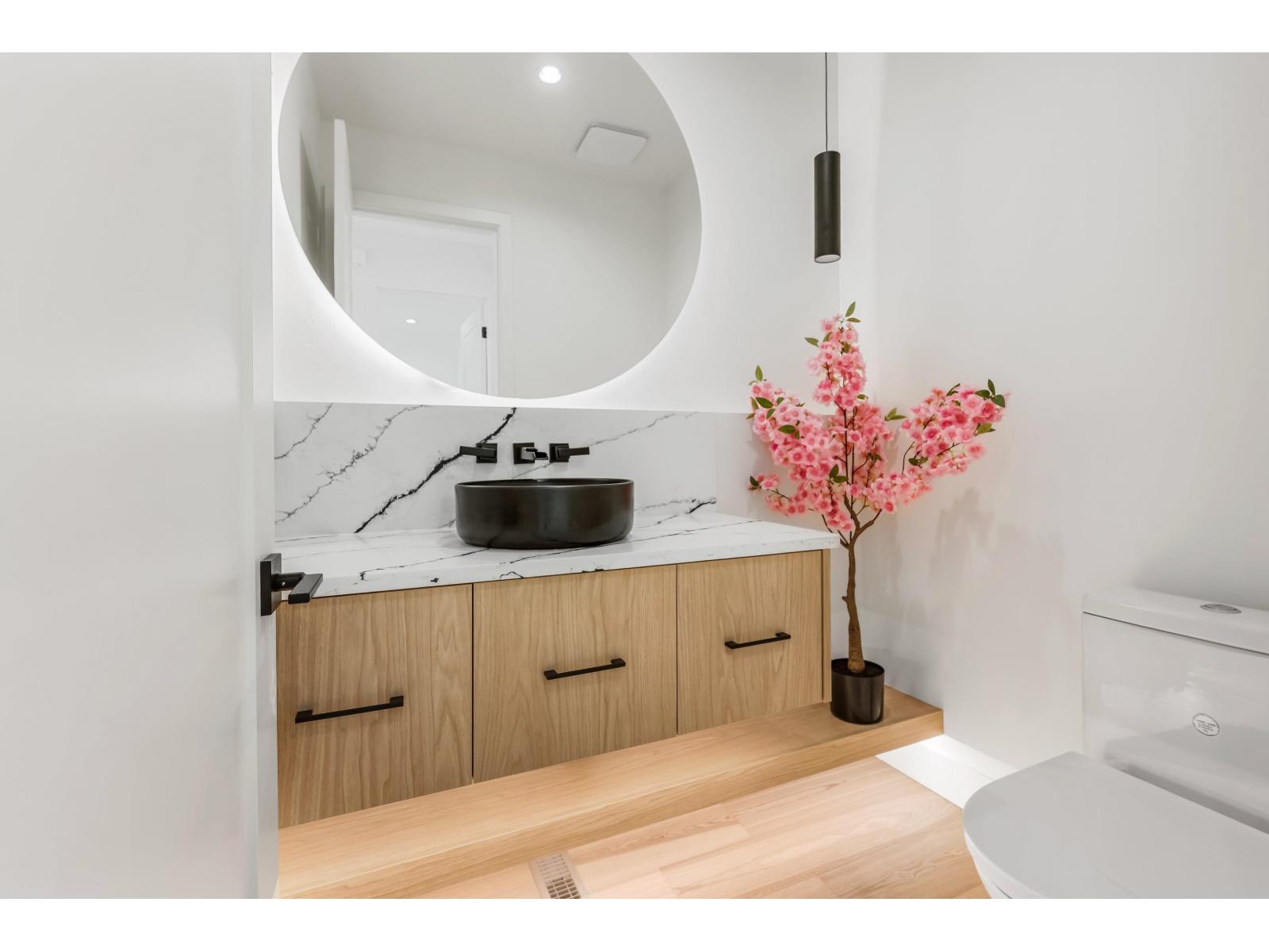 202 Lakeshore Drive, Cultus Lake North, Cultus Lake, British Columbia  V2R 5A1 - Photo 10 - R3115526