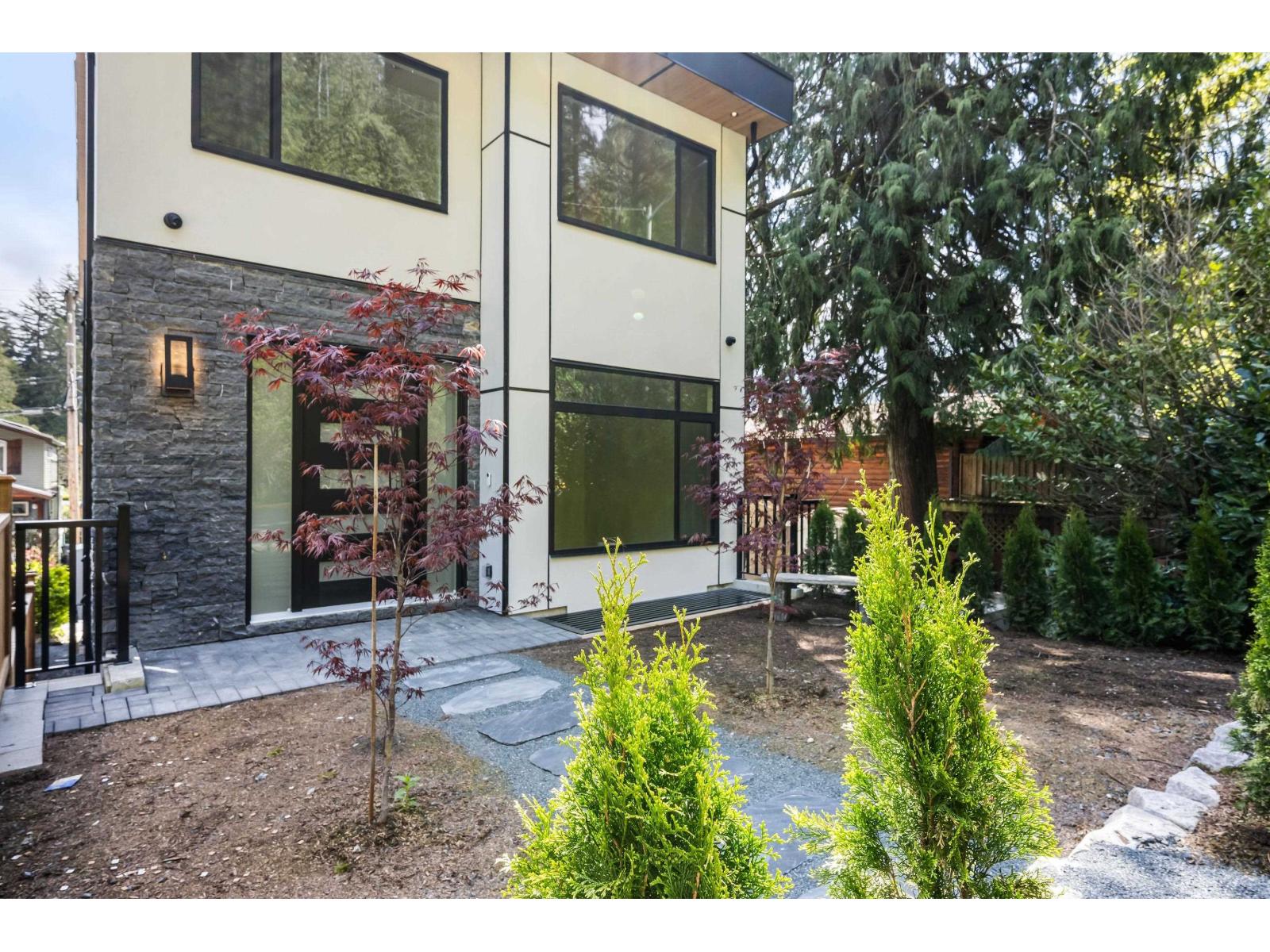 202 Lakeshore Drive, Cultus Lake North, Cultus Lake, British Columbia  V2R 5A1 - Photo 8 - R3115526