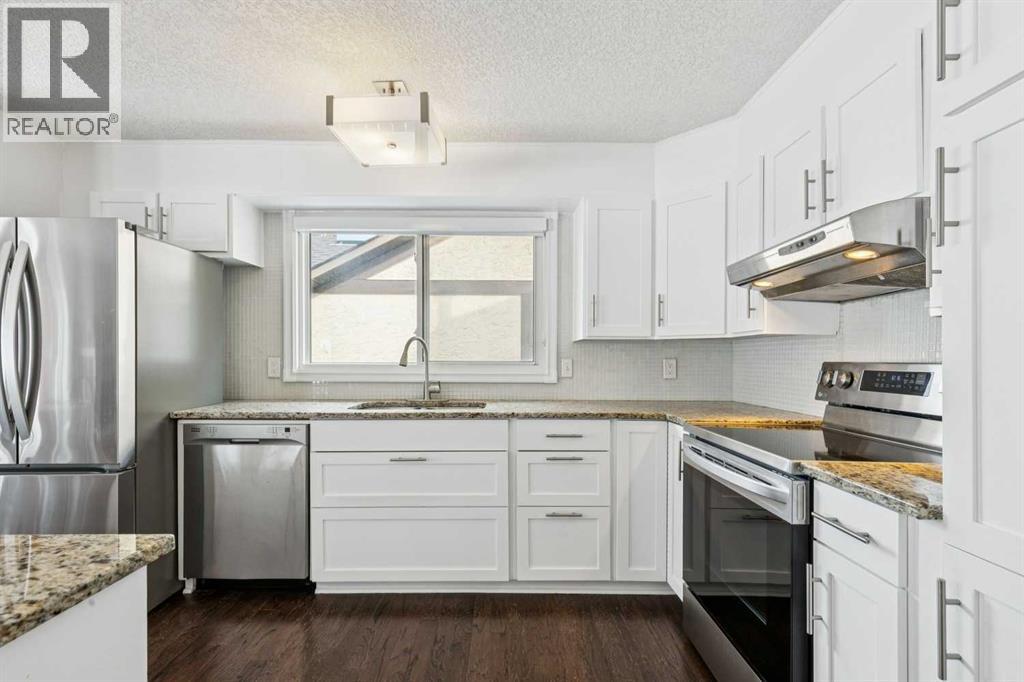 52 Beddington Circle, Calgary, Alberta  T3K 1K6 - Photo 15 - A2304228