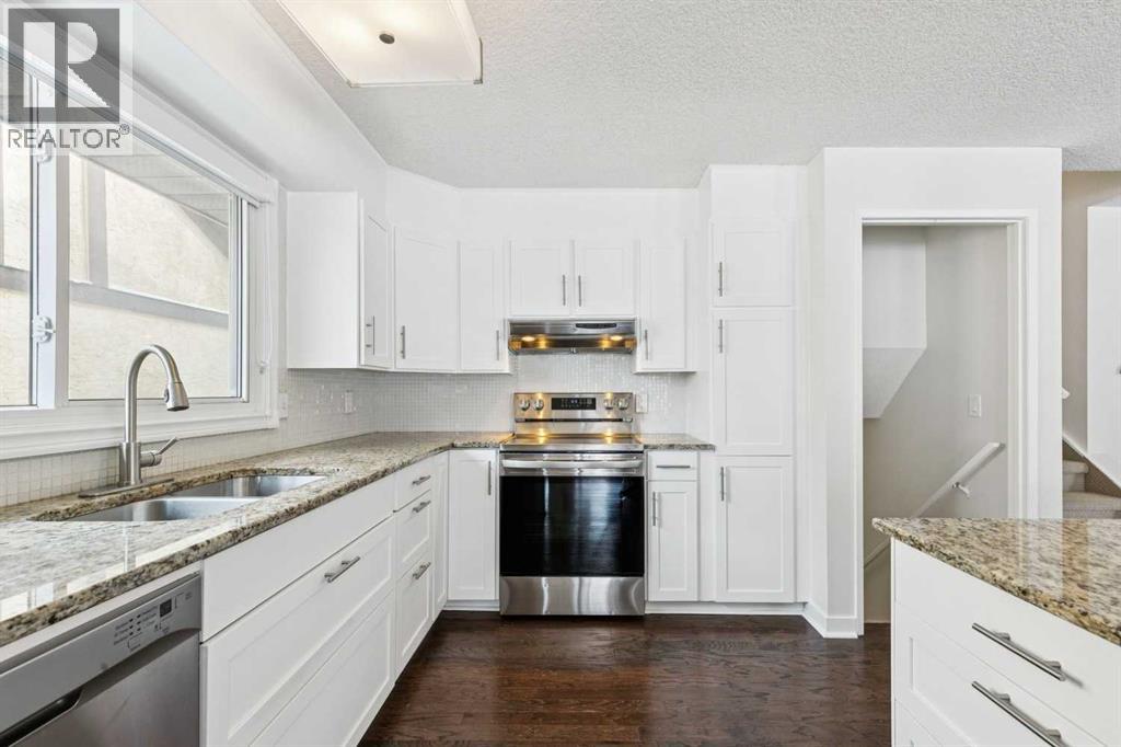 52 Beddington Circle, Calgary, Alberta  T3K 1K6 - Photo 17 - A2304228