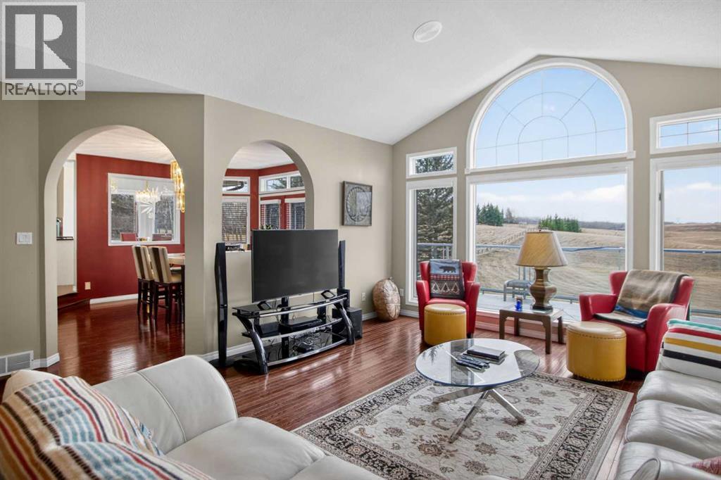 45 Country Lane Drive, Rural Rocky View County, Alberta  T2P 2G5 - Photo 5 - A2304928