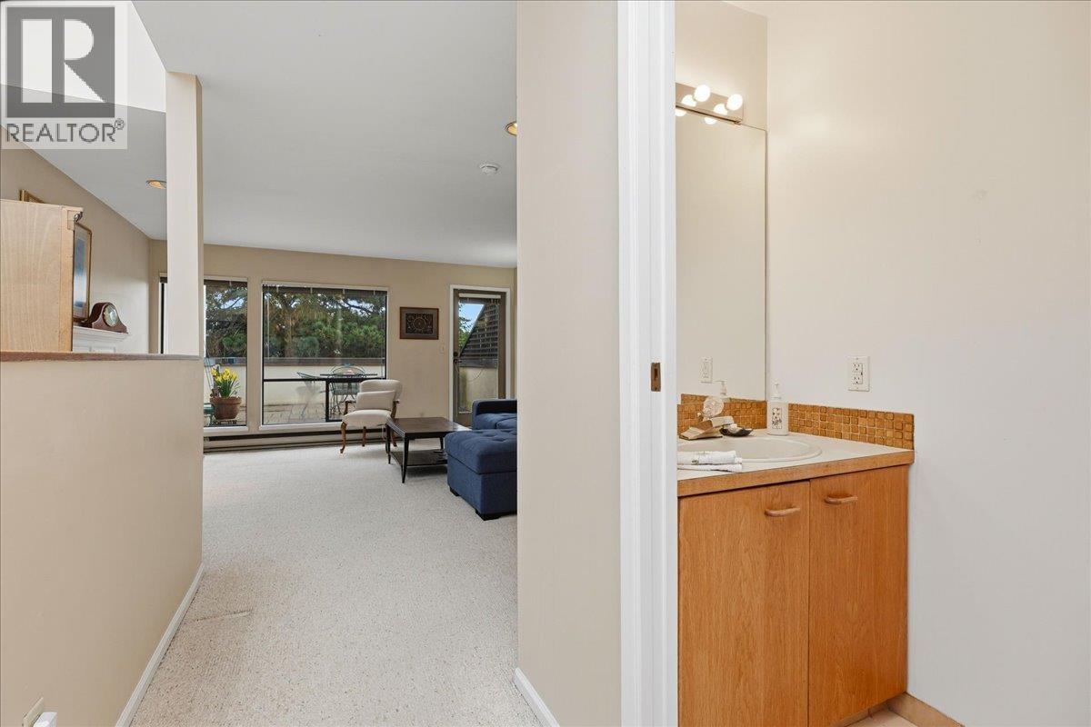 6 5730 Carnarvon Street, Vancouver, British Columbia  V6N 4E7 - Photo 8 - R3108762